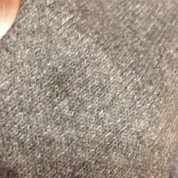 VINCE CAMUTO cozy sweater cardigan - Picture 8 of 8